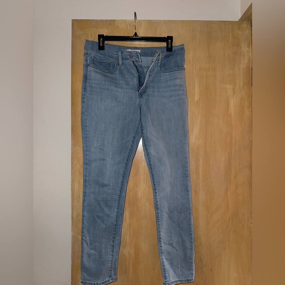 Barely worn Levi’s jeans